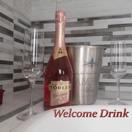 Velnoek Luxus Apartman Makó Extérieur photo